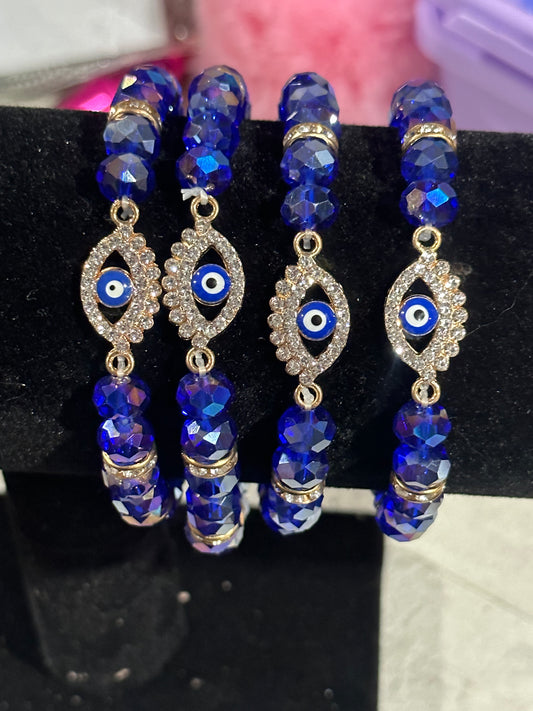 Blue beaded evil eye bracelet