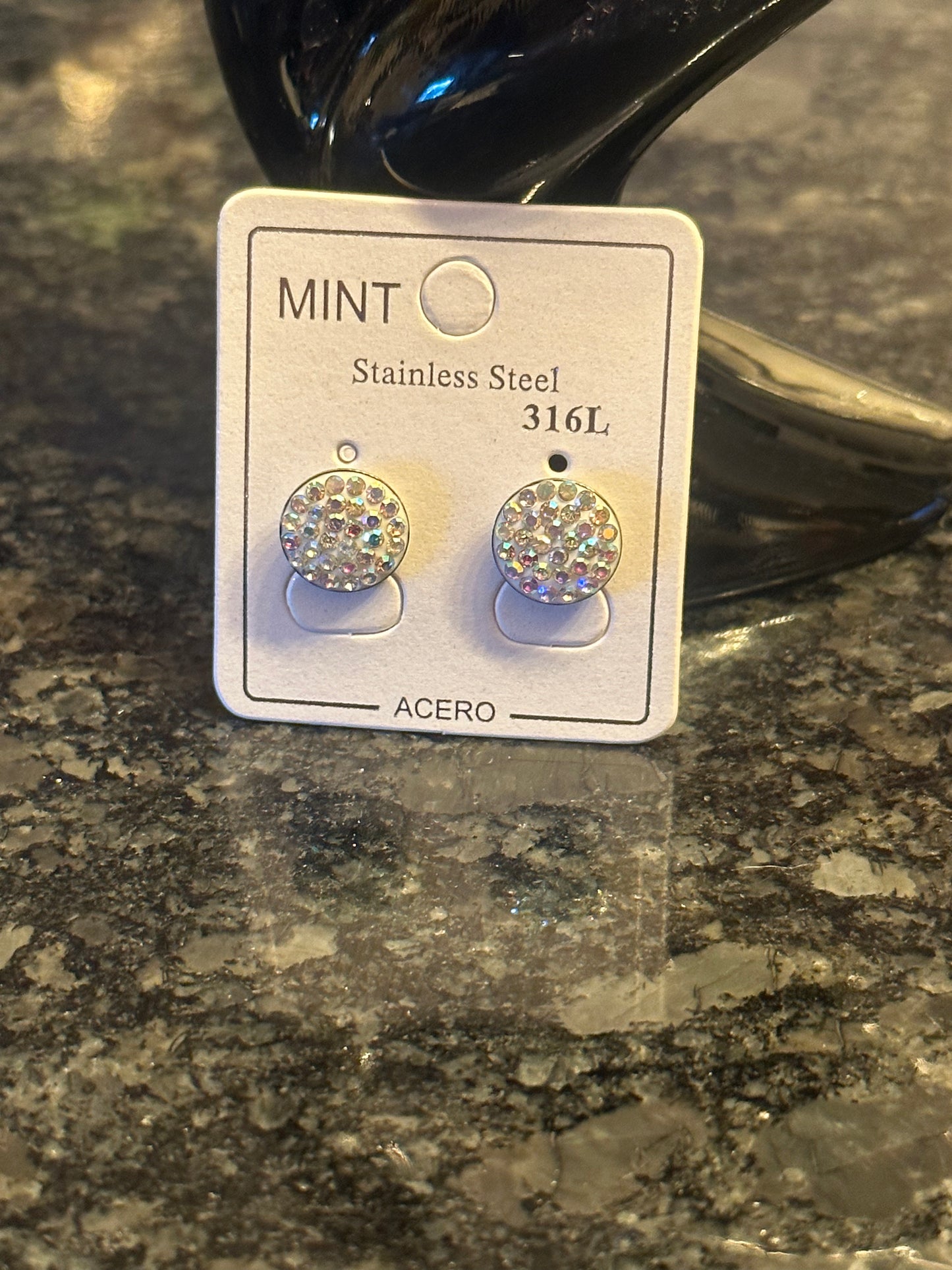 Stainless steel colorful studs